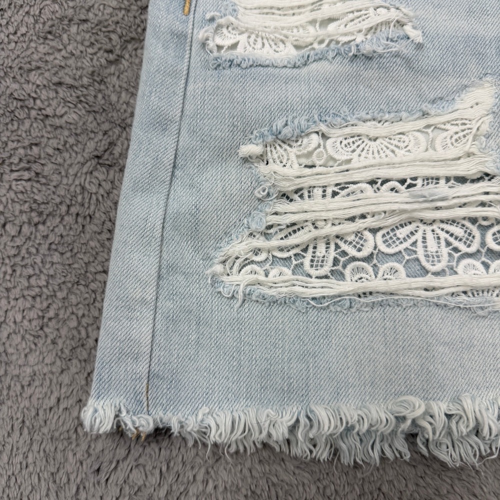 American Eagle Denim Mini Skirt Womens 8 Blue Distressed Lace Inset Frayed Hem - Picture 4 of 10
